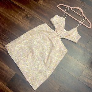 ZARA cutie floral cutout dress